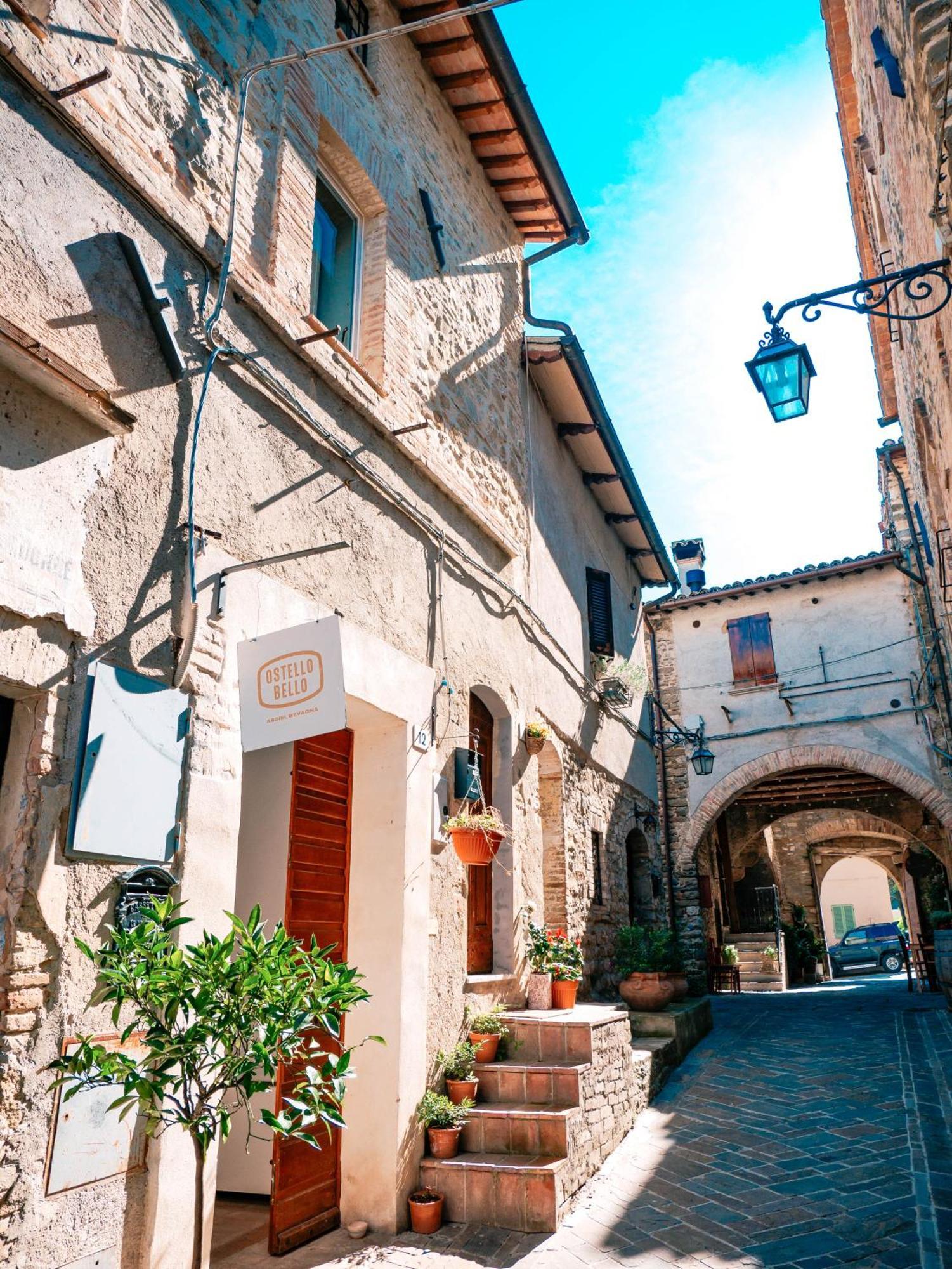 Ostello Bello Assisi Bevagna ภายนอก รูปภาพ