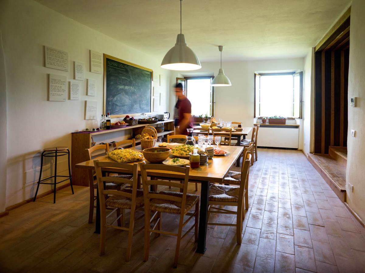 Ostello Bello Assisi Bevagna ภายนอก รูปภาพ