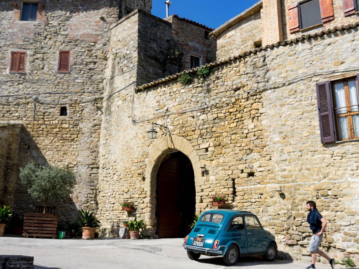 Ostello Bello Assisi Bevagna ภายนอก รูปภาพ